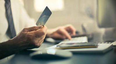 Pagos online con seguridad al usar equipo ajeno