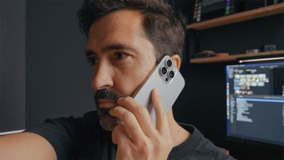 Llamada telefónica fraudulenta, en la que utilizan la Inteligencia Artificial