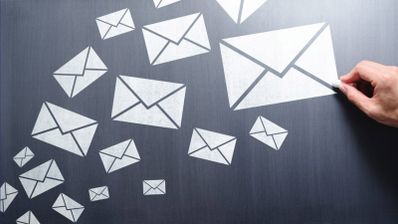 Imagen con el logo de múltiples e-mails