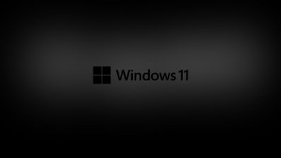 Imagen en la que aparece el logo de Windows 11 sobre un fondo negro