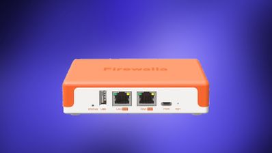 Imagen en la que aparece el nuevo router Firewalla Orange