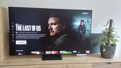 Imagen en la que aparece una pantalla de una Smart TV