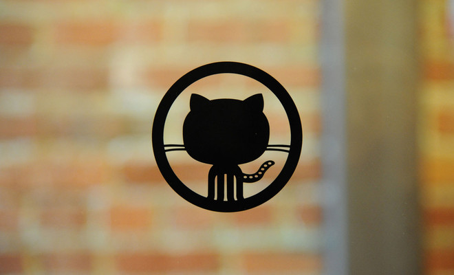 Imagen en la que aparece el logo de GitHub