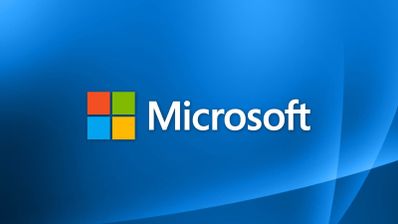 Imagen en la que aparece el logo de Microsoft sobre un fondo azul