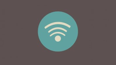 Icono de señal inalámbrica Wi-Fi en color crema sobre un círculo azul turquesa.