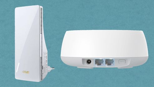 Extensor de red inalámbrico vertical y nodo de sistema Wi-Fi de color blanco sobre fondo azul.