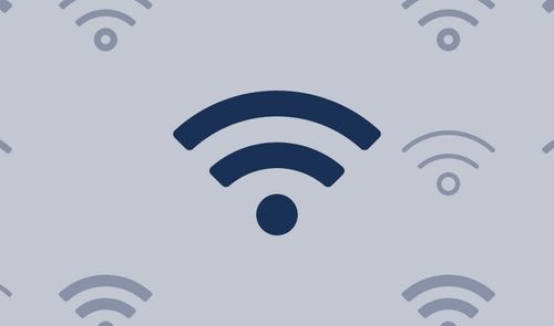 Símbolo de conexión Wi-Fi azul sobre fondo con patrón de ondas inalámbricas.