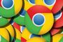 Múltiples iconos circulares del navegador Google Chrome amontonados.