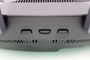 Detalle de los puertos USB y la rejilla de ventilación en la parte trasera de un router ASUS.