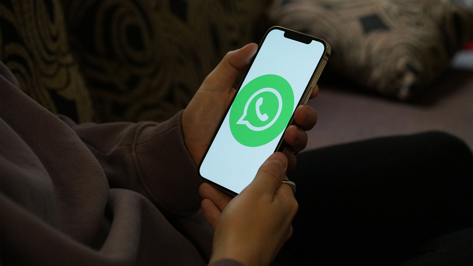 ¿Realmente es útil el nuevo control parental de WhatsApp?