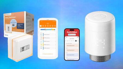 Varios modelos de termostatos inteligentes y sus aplicaciones móviles de control sobre fondo azul.