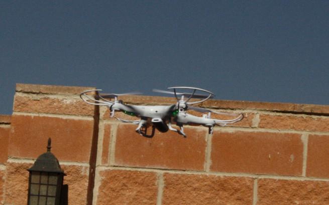 Vuelo exterior de drones Syma X5C
